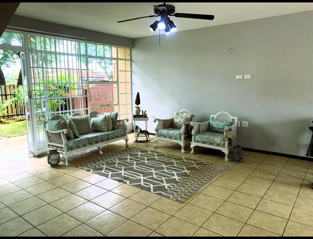 2 BEDROOM TOWNHOUSE FOR SALE IN WITFIELD